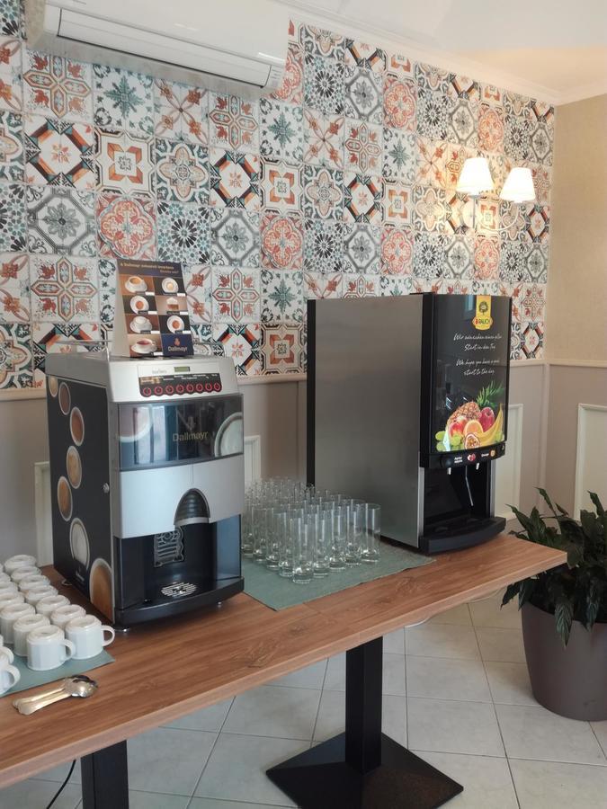 Otp Hotel Budapest Esterno foto